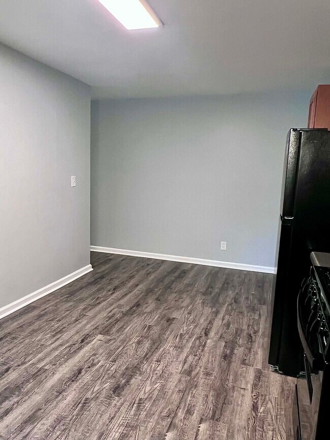153 Hanstein Pl
