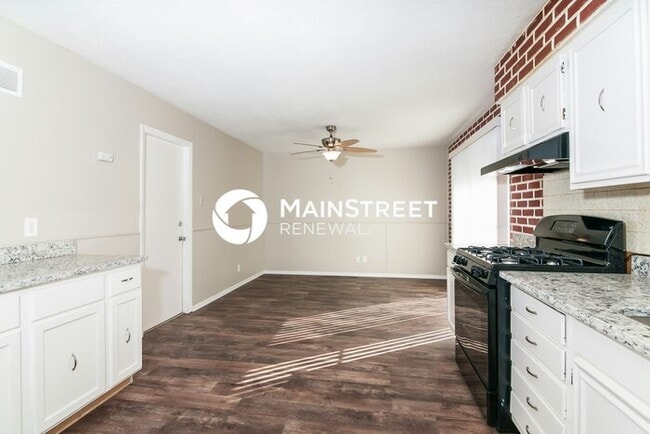 3 Bedroom Pet-Friendly Home in Hazelwood, MO with Main Street Renewal