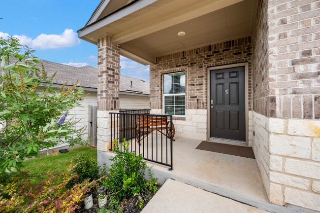 Photo - 6403 Embankment Rd