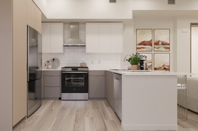 Photo - Geneva @ Venice