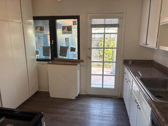 Photo - 616 Manzanita Ave