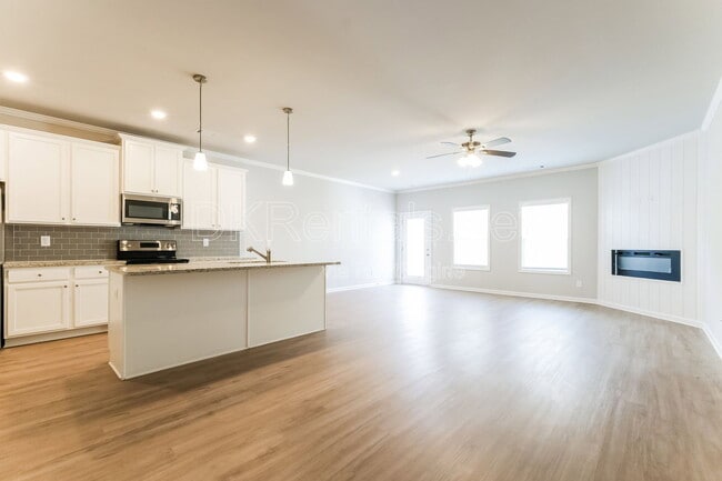 Photo - 5350 Fox Den Rd