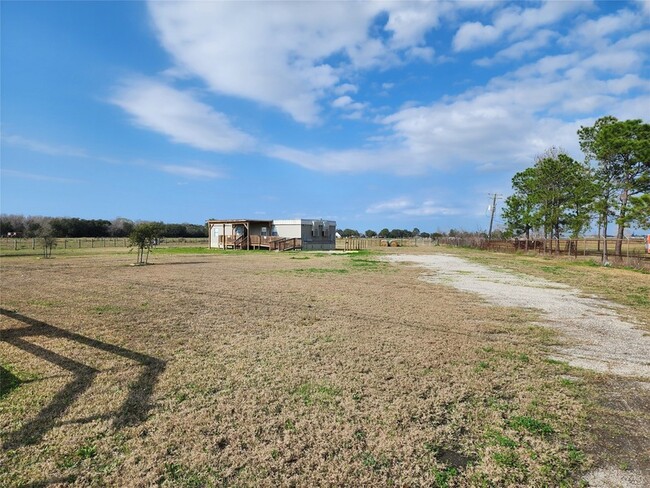 Photo - 3373 E Hwy 6 Casa