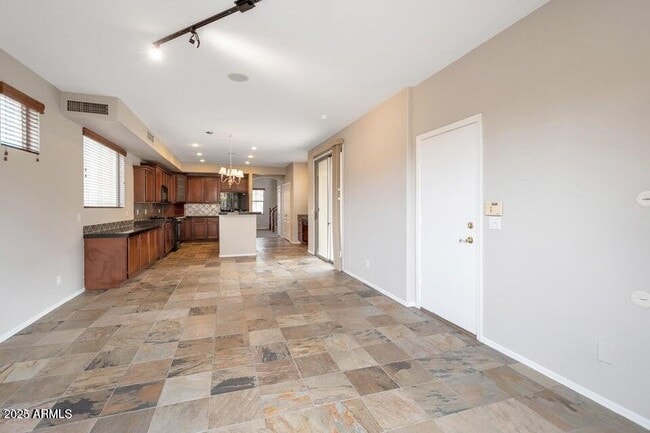 Photo - 5352 E Holmes Ave