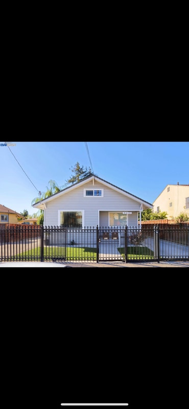 Building Photo - 9315 Hillside St Rental
