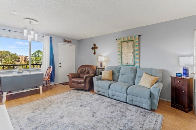 Photo - 4460 Ironwood Cir Unit 306A