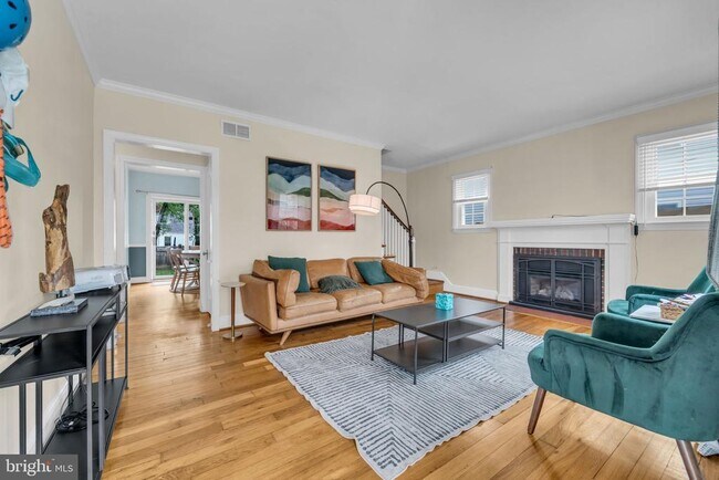 Photo - 2805 W George Mason Rd