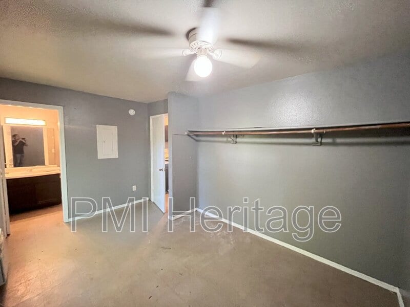 Photo - 809 E Huntsville Ave Unit Apt 108