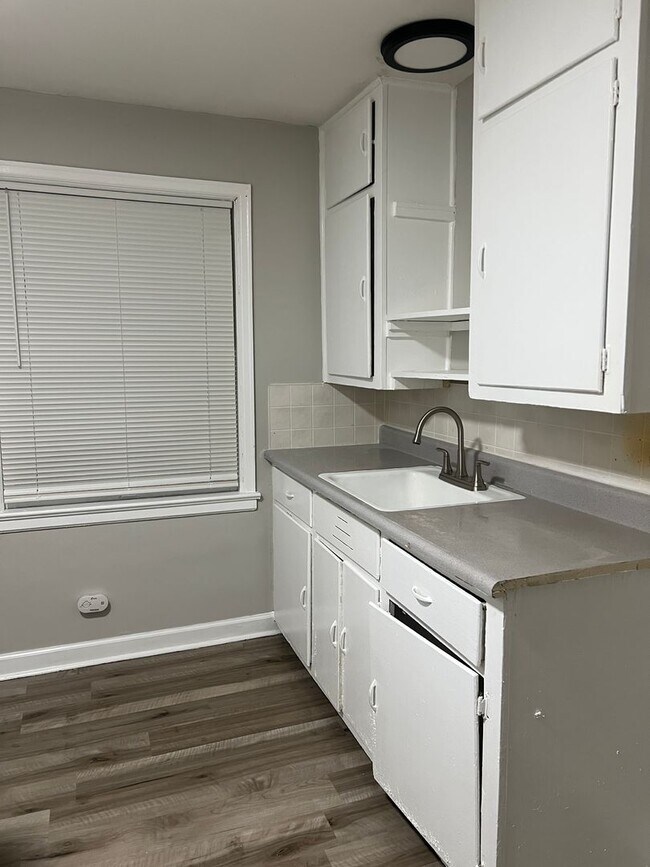 Photo - 1326 Medford Ave Unit 1326 Medford Ave