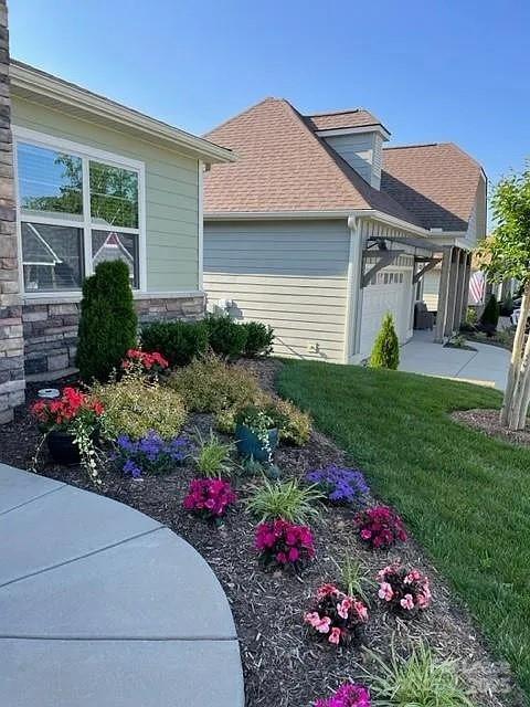 Photo - 515 Bowline Dr