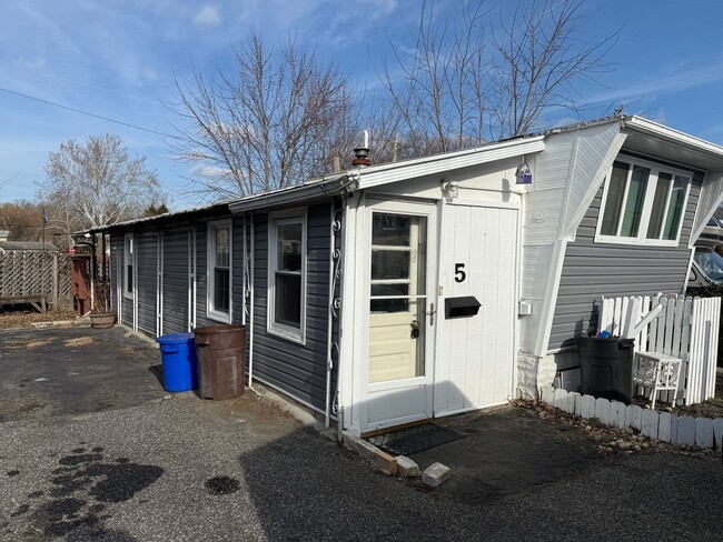 Photo - 2 Bed Mobile Home - Aston, PA Unit 5
