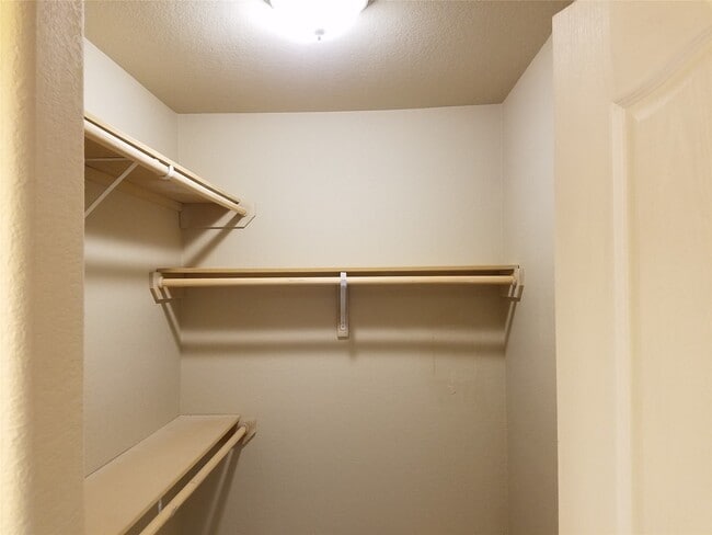 Photo - 5530 Melanite Ave