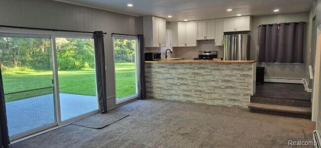 Photo - 6253 Cramlane Dr