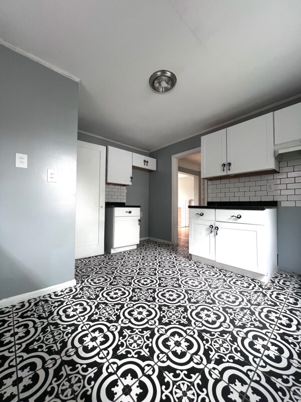 Photo - 20926 Moross Rd