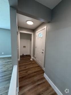 Building Photo - 5568 Haughey Ave SW Rental