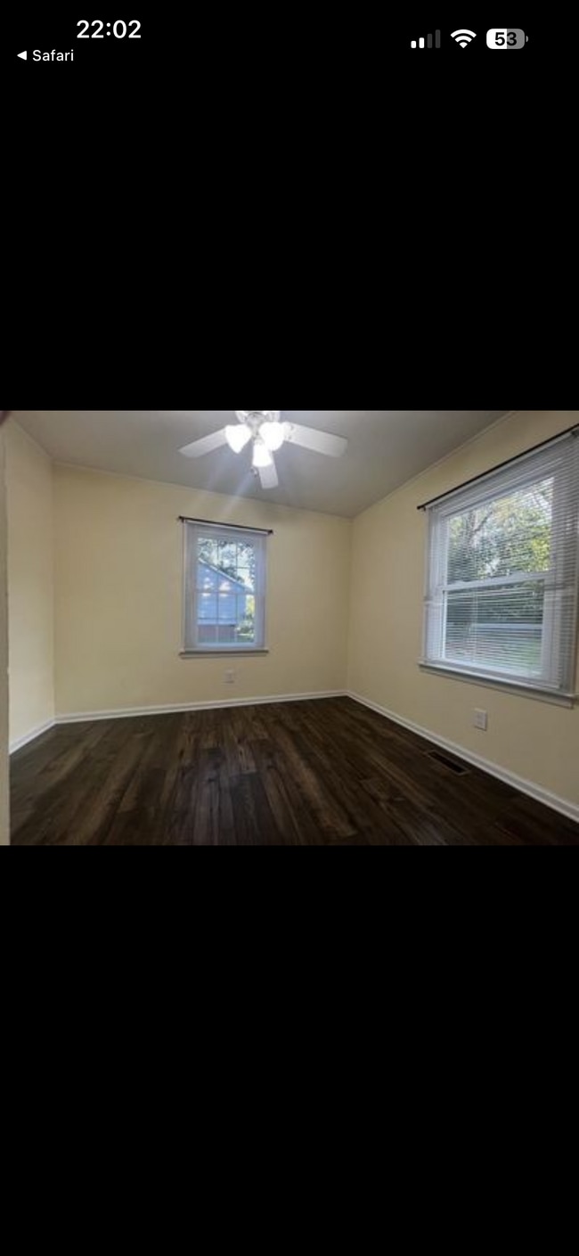 Photo - 832 W Stallings St