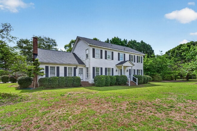 Photo - 636 N Wilkinson Dr