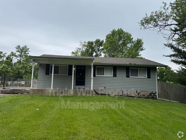 Building Photo - 1920 Redman Rd Rental