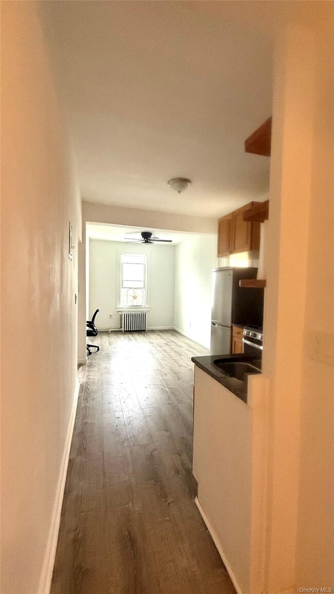 Building Photo - 149 Beech St Unit 2