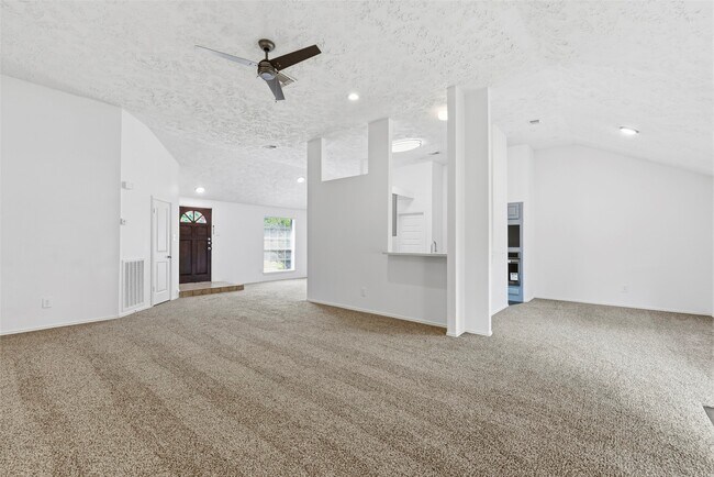 Photo - 16826 Carbridge Dr House