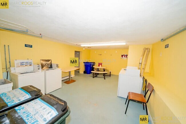 Photo - 360 Market St Unit 12