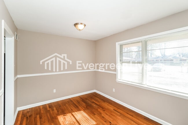 Photo - 1404 Old Hickory Rd