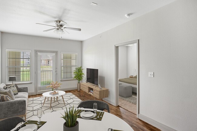 Photo - Shannon Creek Apartments