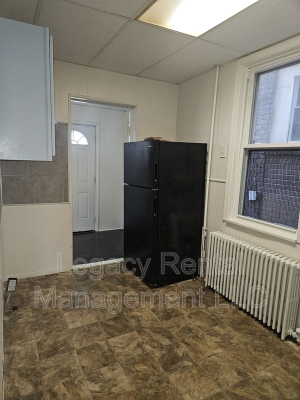 Photo - 424 S Poplar St