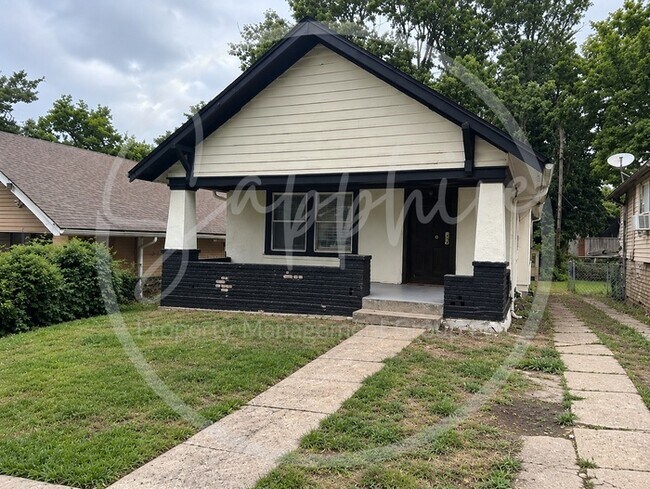 Building Photo - 1508 E 49th Terrace