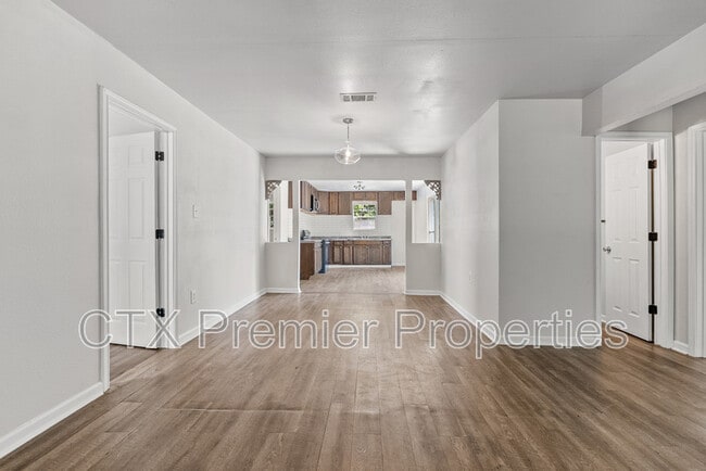 Photo - 1109 S 41st St
