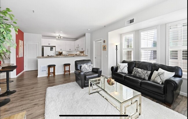 Photo - 655 12th St Unit 223