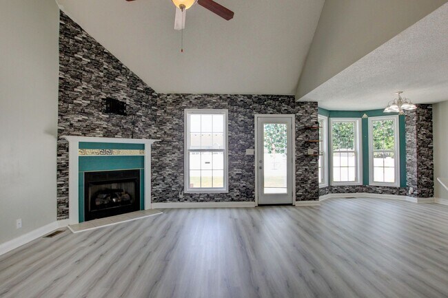 Photo - 3660 S Naples Ct