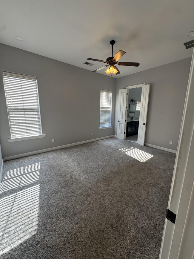 Photo - 7938 Parkmont Dr