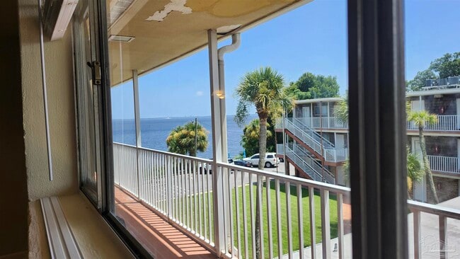 Building Photo - 600 Scenic Hwy Unit 321