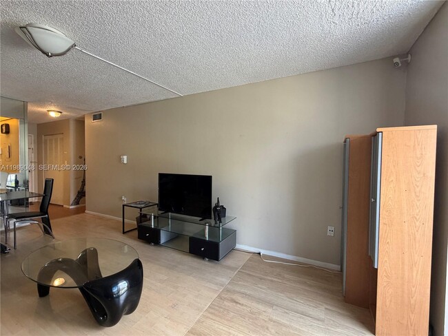 Photo - 16851 NE 23rd Ave Unit A217