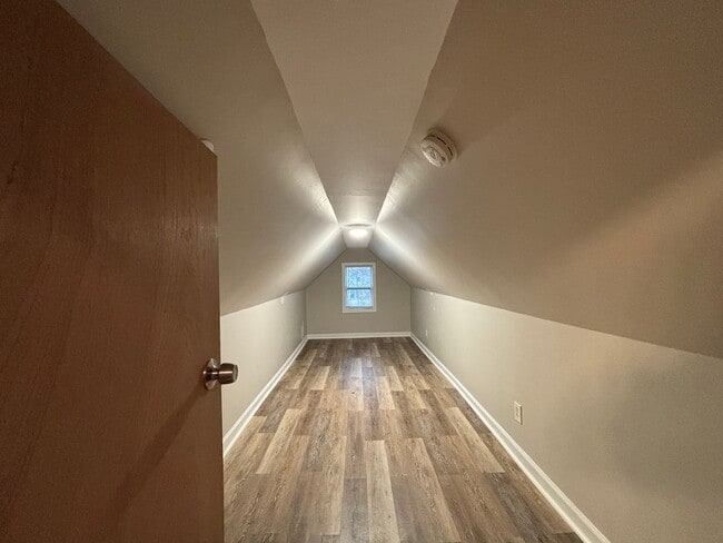 Photo - 3 Bedroom 1 Bath, Single Family Home, Lyell - Otis Neighborhood!