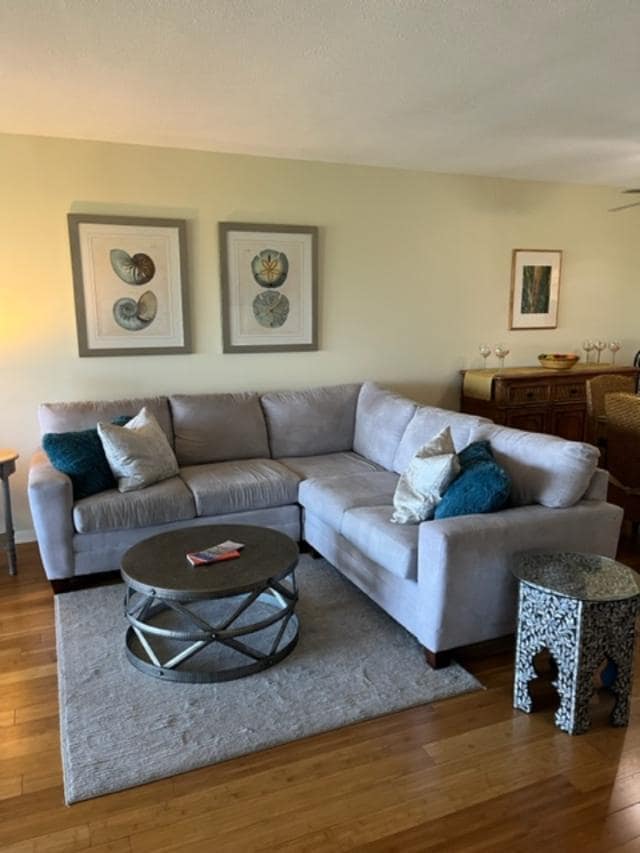 Photo - 1901 S Roosevelt Blvd Unidad 404N