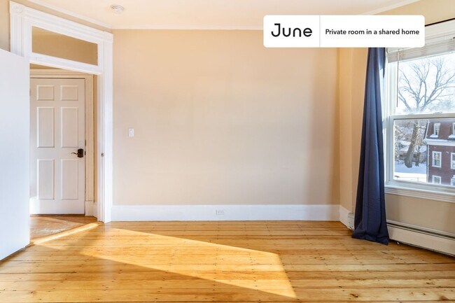 Photo - Room in Shared 4 bed/1 bath home Unidad D