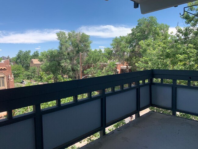 Photo - 2 Bedroom 1 Bath Condo With Tons of Character and Amenities!