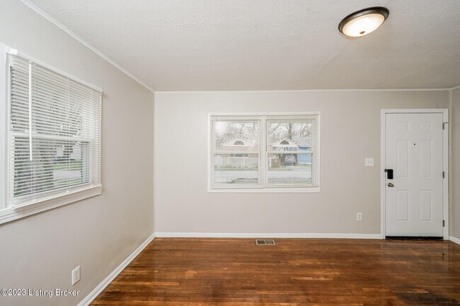 Photo - 315 N 36th St