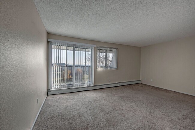 Photo - Cedar Gardens