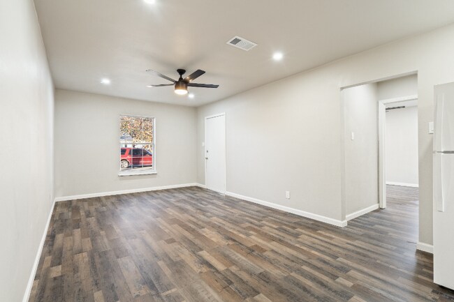 Photo - 1231 French Ave