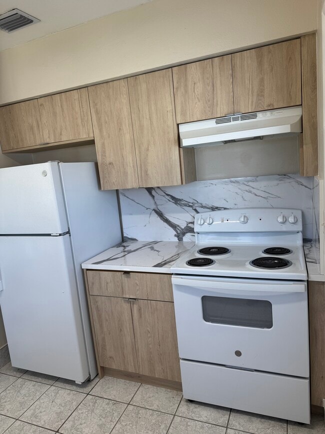 Photo - 3960 NW 178th St