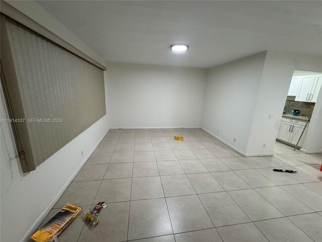 Building Photo - 13250 SW 4th Ct Unit 316G