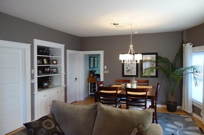 Photo - Updated Bungalow in Prime Highland's Location