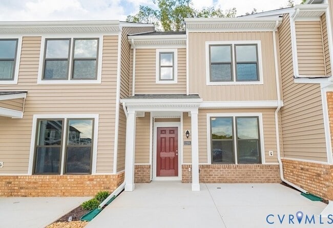 Building Photo - 12201 Dutch Elm Cir