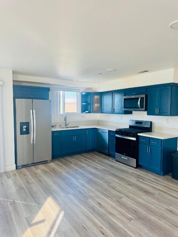 Photo - 217 E 29th St