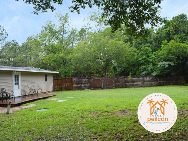 Photo - Beautiful home for rent on a spacious corner lot with a fantastic layout!