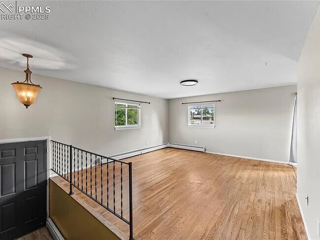 Photo - 232 S Hancock Ave Unit A