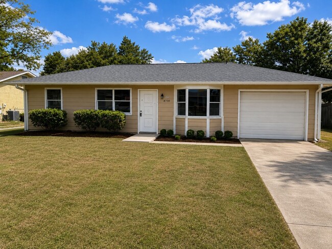 Building Photo - Charming 2-Bedroom Home with Open Living Space & Private Backyard Retreat Property Description